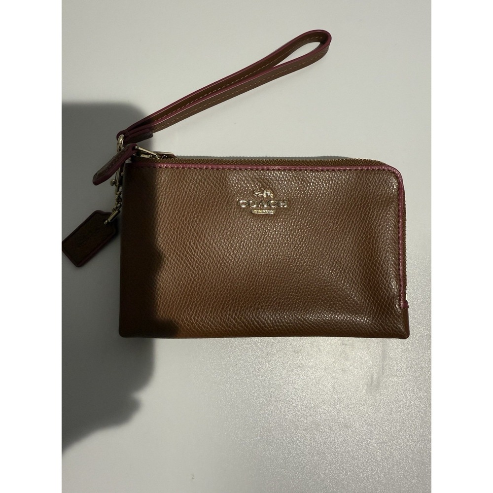 Coach Brown Pebbled Leather‎ Double Zipper Closure Wristlet - Wallet T - Picture 13 of 13
